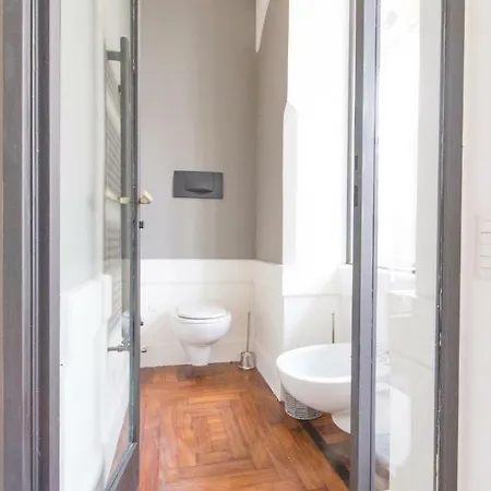 Easylife - - Correnti 24 - Duomo Milano