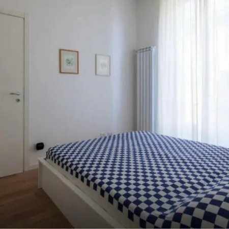 Apartment Wonderful New Apt In Porta Romana