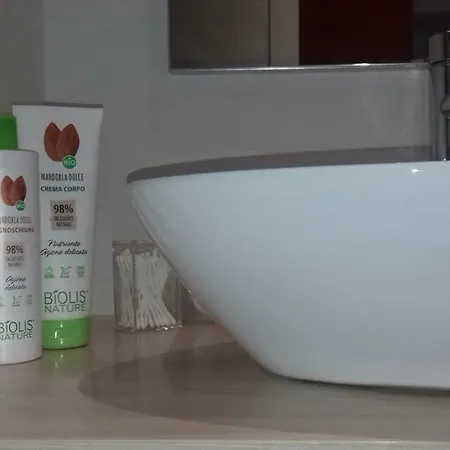 10 Via Giuseppe Sirtori *