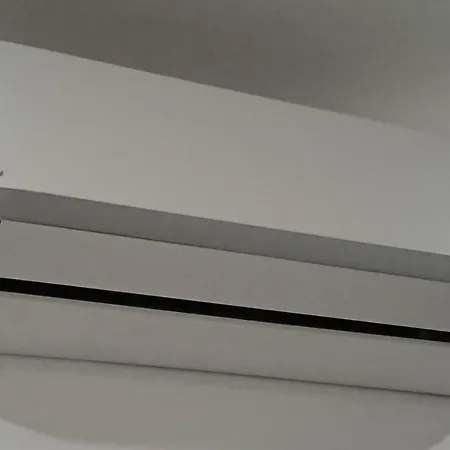 Youhosty - Piranesi 43 * Milano