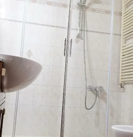 דירה Studio Downtown Fantastic Area