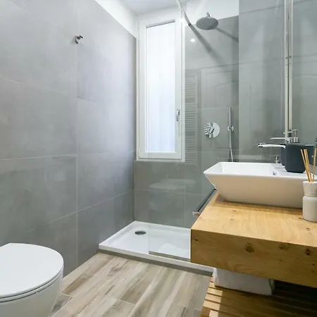 Milanofierapartments 公寓 *