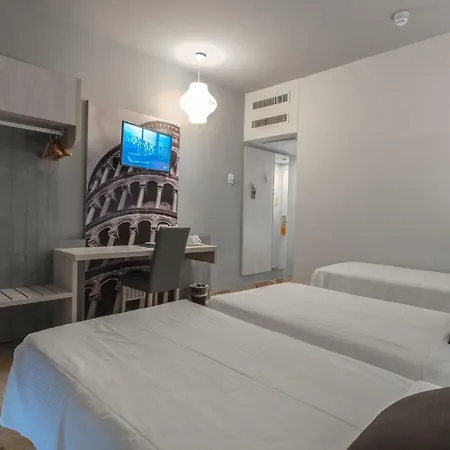 Hotel Canova 3*