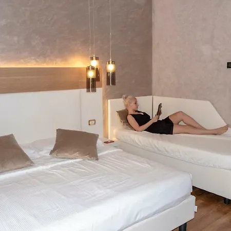 Mythos 3* Milano