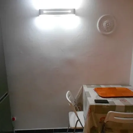 Pensjonat Loft In Modern Near M1 Pasteur