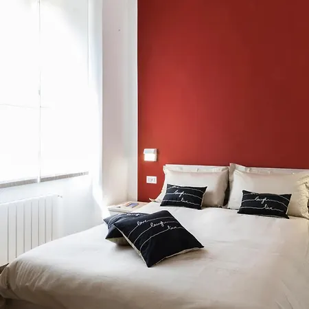 Le Dimore Di Via Gluck - Central Station Apartamento