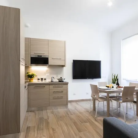 Apartamento Le Dimore Di Via Gluck - Central Station