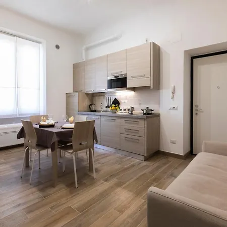 Le Dimore Di Via Gluck - Central Station Apartamento *
