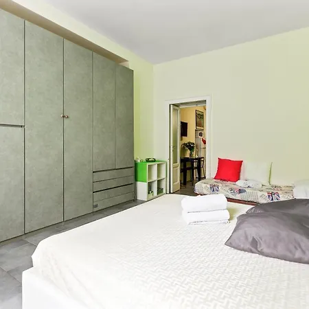 Guesthost - Cenisio & Sempione Cosy Flat Mediolan