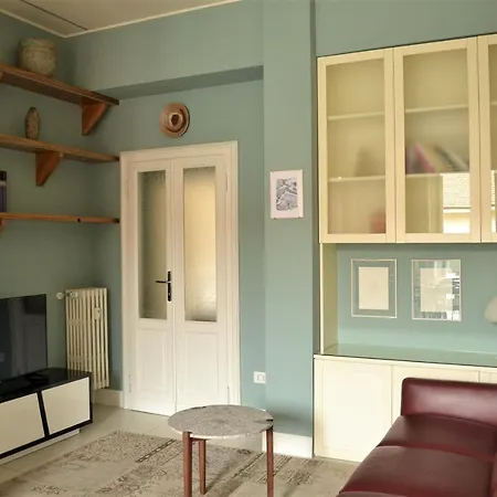 Apartment Gae Aulenti Apt *