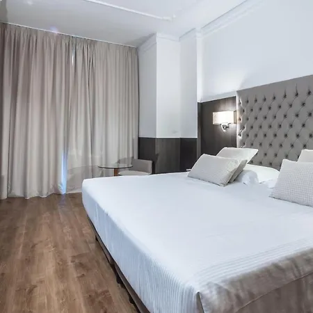 ميثوس ميلان