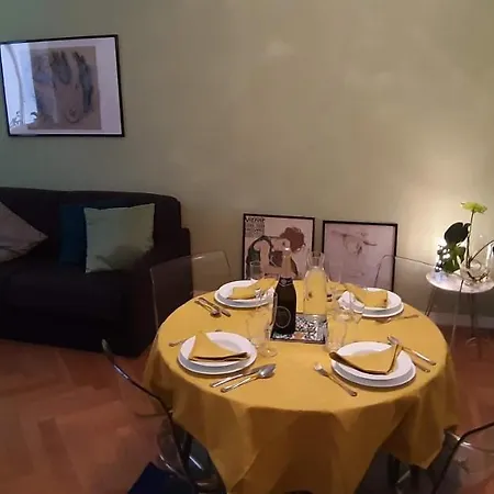 Appartamento La Casa Di Omero Milano