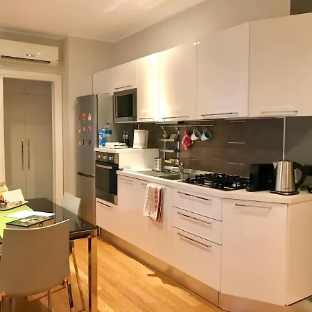 Delizioso Bilocale In Bocconi - Porta Romana Διαμέρισμα *