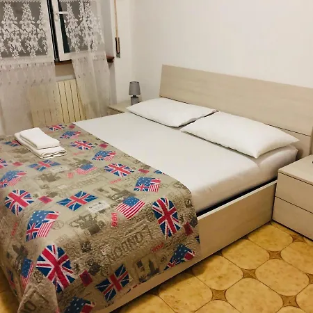 Maryhome Guest house *