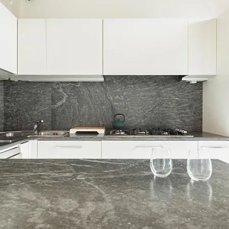 Apartment Accogliente In Centro Milan