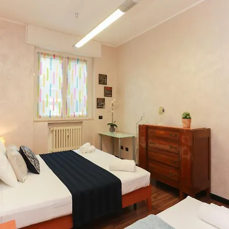Διαμέρισμα The Best Rent - Spacious Near Metro Station Gorla *