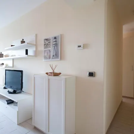 Bernardino Verro Halldis Apartment
