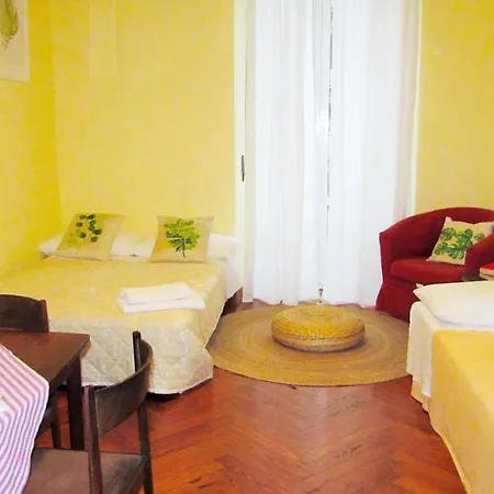 Urban Lodging Milão