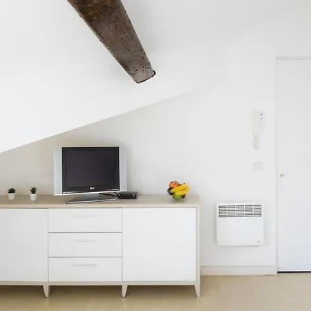 La Mansarda Sui Navigli Apartament