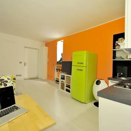 Joivy Vibrant Flat For 4 Near Parks, In Navigli Апартаменты Милан