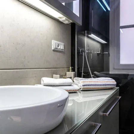 דירה Joivy Superb 1bed In Brera