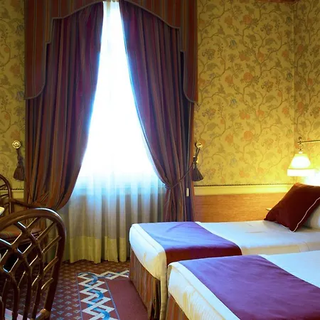 Ξενοδοχείο Regency