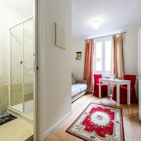 The Small Cozy Studio Porta Venezia Appartement