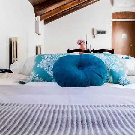 Altido Charming Flat For 6 In Historic Carrobbio Апартаменты Милан