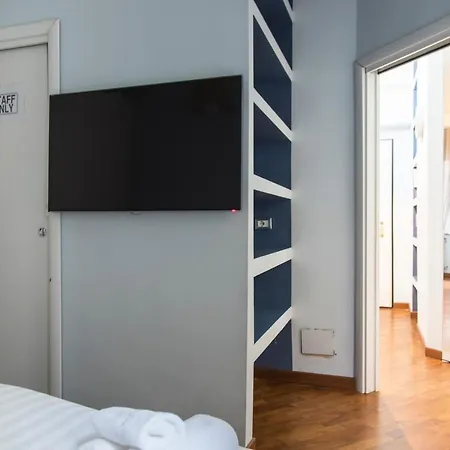 Apartment Youhosty - Giuliano 3 Mailand