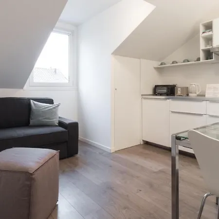 Apartment Italianway - Corso 9 Milan