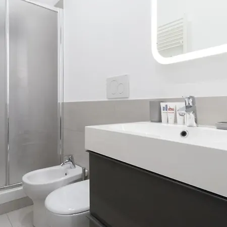 Apartment Italianway - Corso 9 *