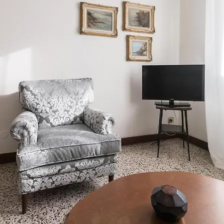 Italianway - Savona 2/a * Milán
