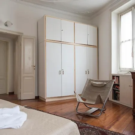 Brera District 2 Bedrooms -youhosty Milan