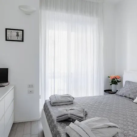 Stupendo E Accogliente * Milánó