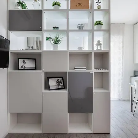 Easylife - - Friuli 15 - Porta Romana *