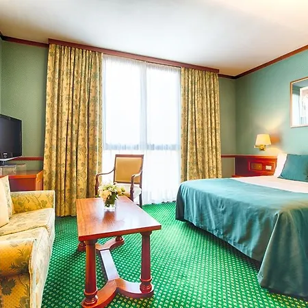 Leonardo Center Milán