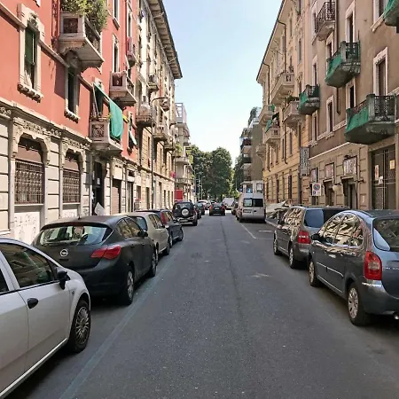 Guest house Beautiful Private Noble In Shared Milan