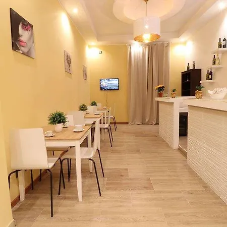 Golden Hotel 3*