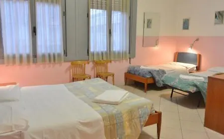 Hotel Station 3*