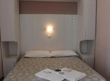 Kennedy Hotel