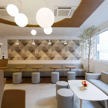 Cenisio Garibaldi Hotel Milan