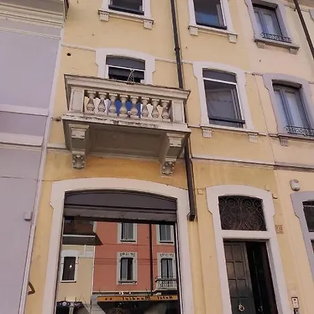 Ostello Grand Coconut *