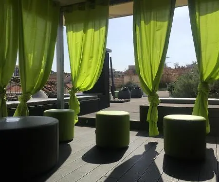 Hotel Miloft Guest And Terrace 2*