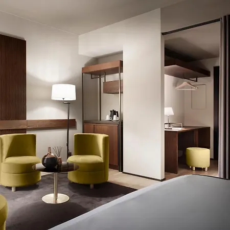 Speronari 3* Mailand