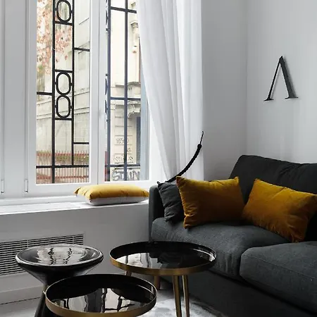 Joivy Boutique Farneti Milan