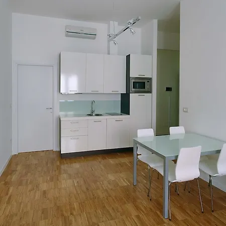 Milan Apartment Rental Apartament *