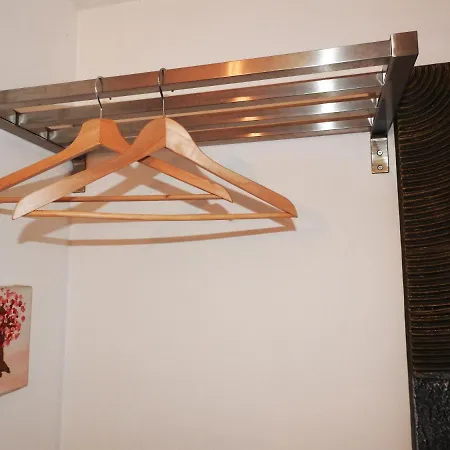 Sansiro47 2* מילאנו