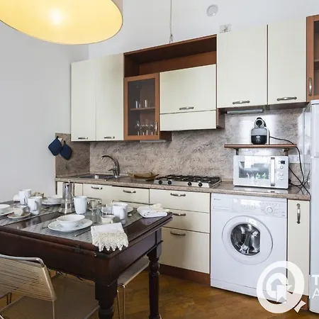 White Romana Apartamento *
