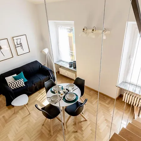 Modern Simplicity In Centre Milan