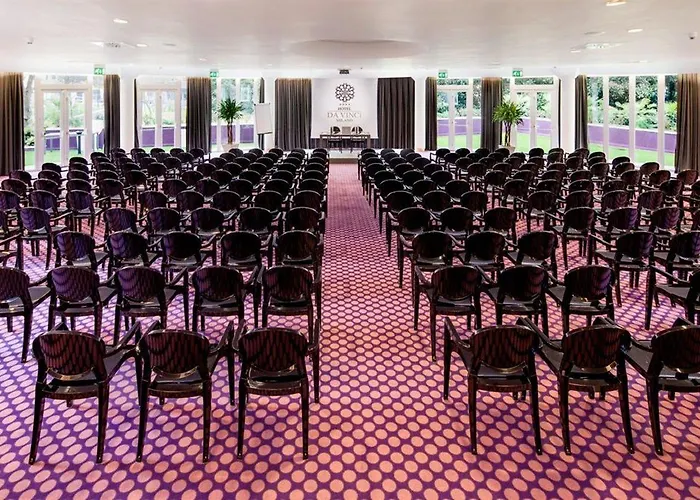 Leonardo Da Vinci Hotel *